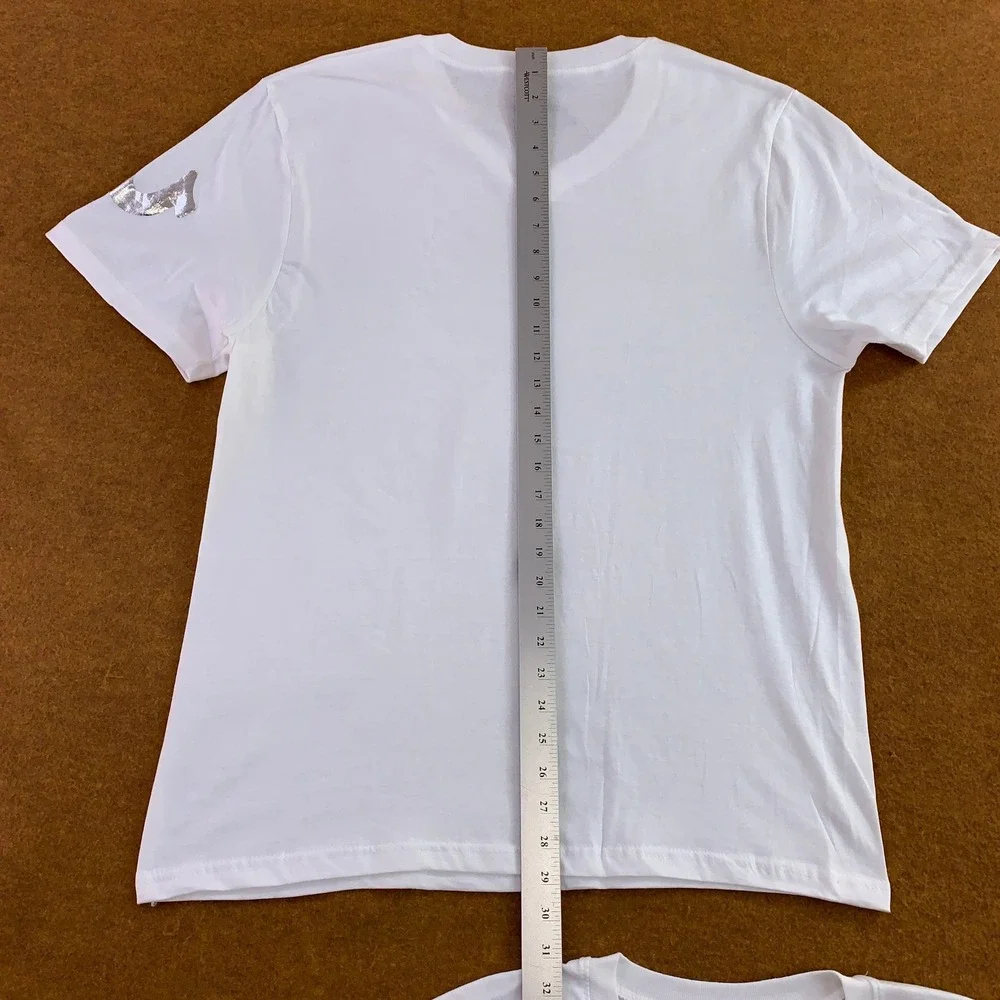 True Religion Mens Large White Gold Silver Foil Logo V-Neck T-Shirt 2 Pack